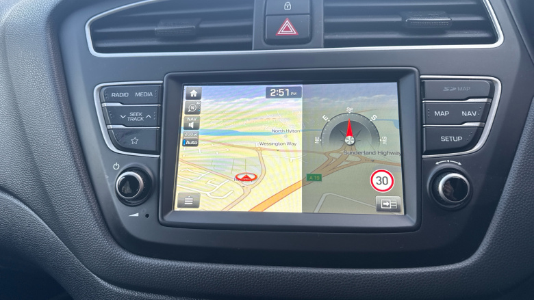 Hyundai i20 1.2 MPi Premium Nav 5dr Petrol Hatchback